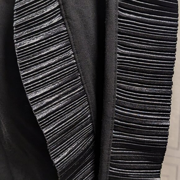 Very Unique and RARE Express Top - Picture 2 of 8